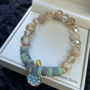 Beautiful Kim Rogers genuine stone bracelet. New in the box.